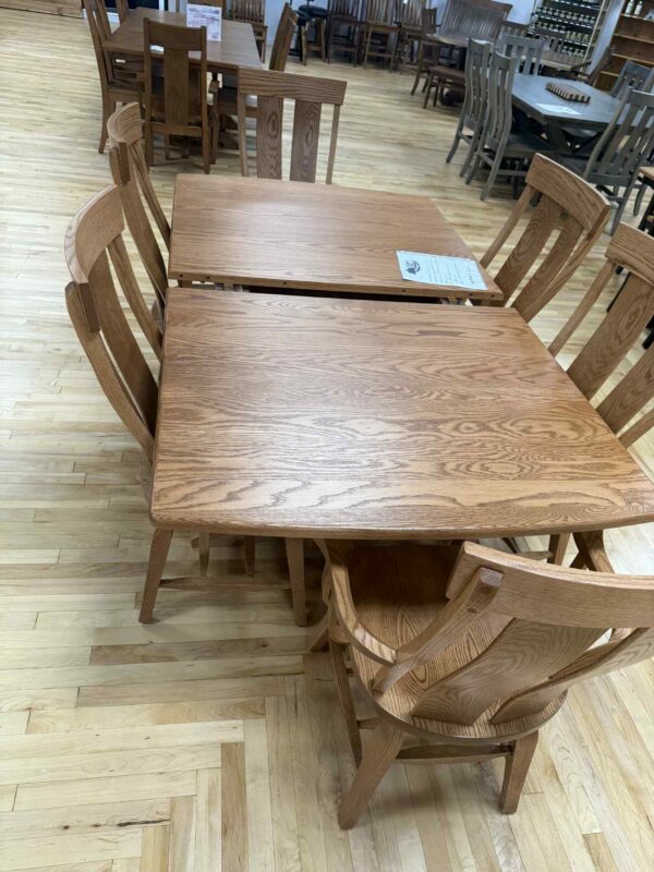 banquet-double-pedestal-tappered-oak-table-and-chairs