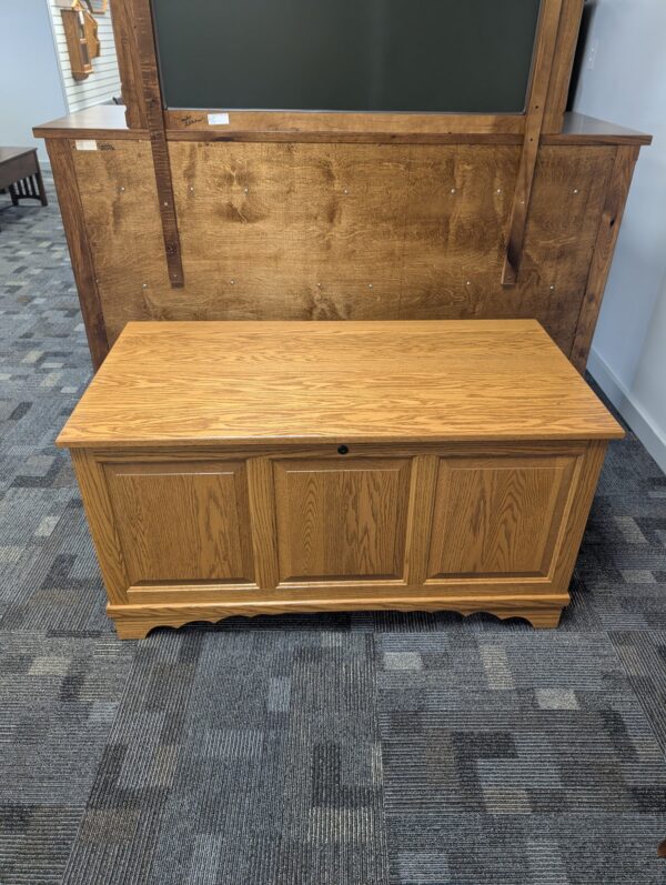 cedar-hope-chest-2